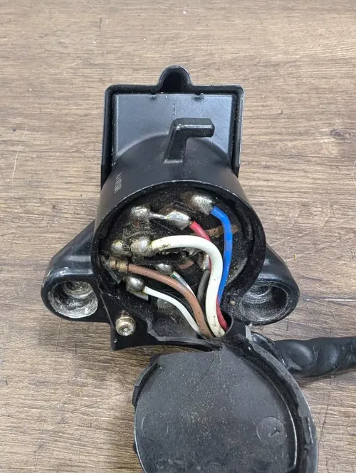 2005 KAWASAKI NINJA ZX10R OEM IGNITION LOCK - 27005-5139 *NO KEY*