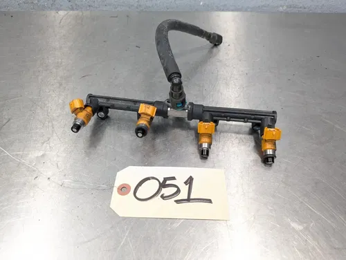 2007-2012 Honda CBR600RR Primary Fuel Injector Rail Assembly OEM CBR 600 RR