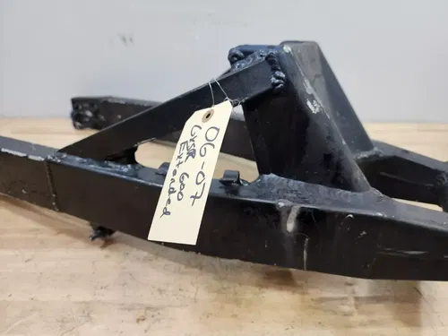 GSXR750 Rear Swingarm Assy. ~Back Swing Arm *STRAIGHT! 06-07 GSXR 600/750