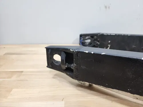 GSXR750 Rear Swingarm Assy. ~Back Swing Arm *STRAIGHT! 06-07 GSXR 600/750