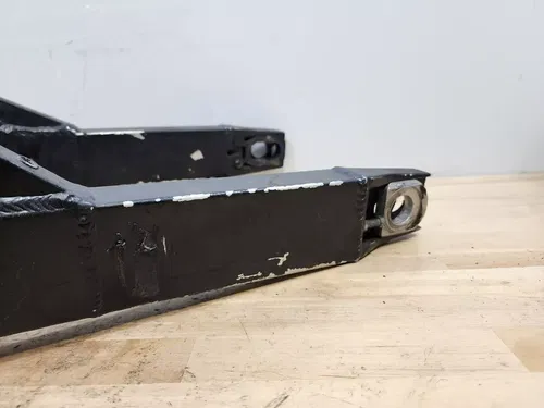 GSXR750 Rear Swingarm Assy. ~Back Swing Arm *STRAIGHT! 06-07 GSXR 600/750