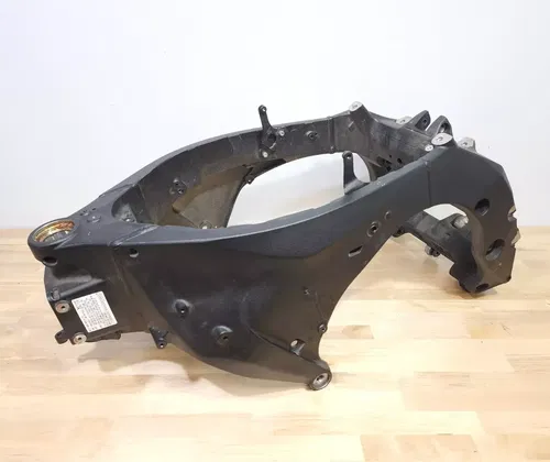 YAMAHA FZ10 MT10 2017-2022 MAIN FRAME CHASSIS CLN TTL IN HAND EZ REG (2017)