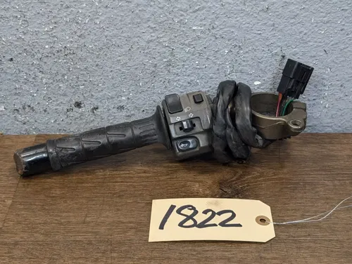 05-06 Kawasaki Ninja ZX6R OEM Left Horn Signals Switch Handle Bar - 46091-0125