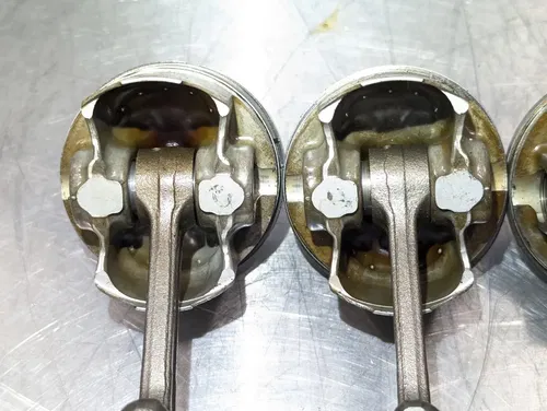 2004-2009 YAMAHA YZF OEM ENGINE MOTOR BLOCK PISTONS - 5VX-11650-00-00