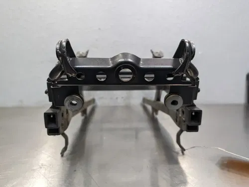 1996-2003 KAWASAKI NINJA ZX7R OEM REAR SUBFRAME BACK SUB FRAME R6