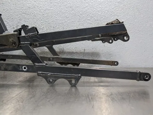 1996-2003 KAWASAKI NINJA ZX7R OEM REAR SUBFRAME BACK SUB FRAME R6