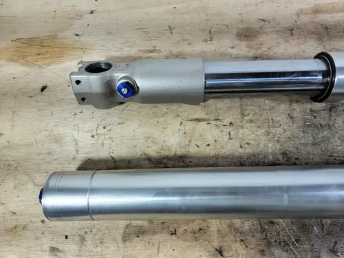 08 09 10 BUELL 1125CR 1125R FRONT FORK STRAIGHT