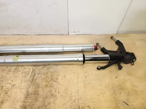 2005-2006 KAWASAKI NINJA ZX6R FRONT FORK SHOCK SUSPENSION SET PAIR STRAIGHT