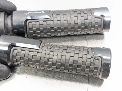 2004-2009 Yamaha YZ6 Left and Right Grip Throttle Tube - 4YR-26241-03-00
