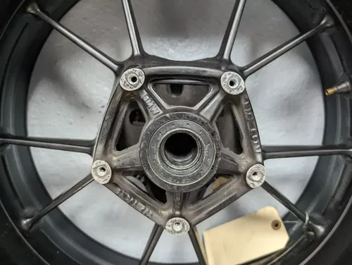 BMW S1000RR 2010-2014 Rear Wheel Straight & True Runnout Tested 2