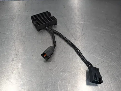 2007 07-08 Kawasaki Ninja ZX6R ZX6 ZX600P OEM Regulator Rectifier Voltage Charge