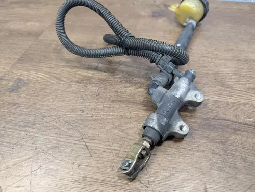 1996-2003 Kawasaki ZX7R OEM Front Brake Master Cylinder - 43015-1577