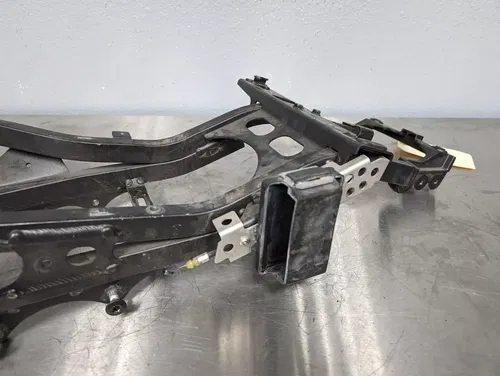 2005-2006 KAWASAKI NINJA ZX6R 636 OEM STRAIGHT REAR SUBFRAME BACK SUB FRAME