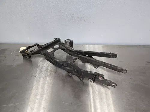 2005-2006 KAWASAKI NINJA ZX6R 636 OEM STRAIGHT REAR SUBFRAME BACK SUB FRAME