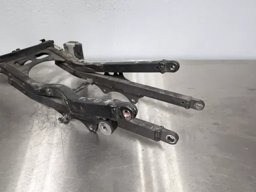 2005-2006 KAWASAKI NINJA ZX6R 636 OEM STRAIGHT REAR SUBFRAME BACK SUB FRAME