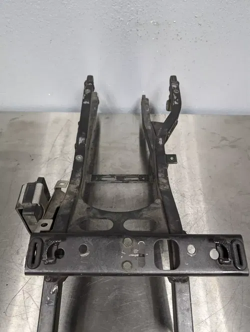 2005-2006 KAWASAKI NINJA ZX6R 636 OEM STRAIGHT REAR SUBFRAME BACK SUB FRAME
