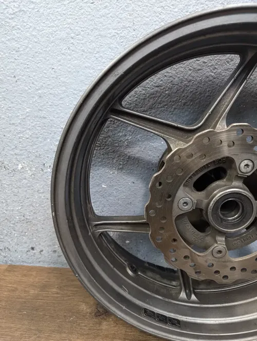 2005-2006 KAWASAKI NINJA ZX6R 636 OEM REAR WHEEL RIM 17 X 5.50 - 41073-0040-2A