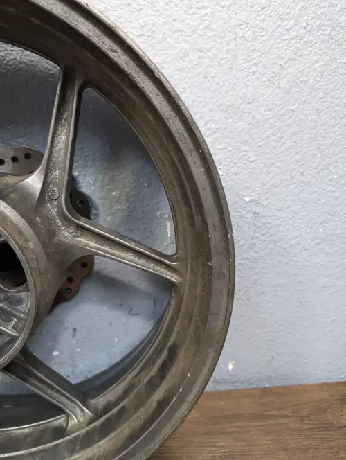 2005-2006 KAWASAKI NINJA ZX6R 636 OEM REAR WHEEL RIM 17 X 5.50 - 41073-0040-2A