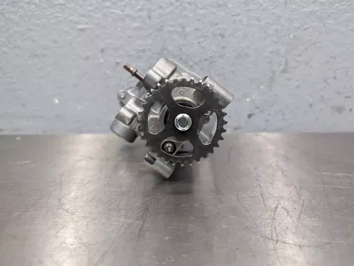 2008-2015 YAMAHA YZF R1 OEM ENGINE WATER OIL PUMP - 4C8-12420-21-00