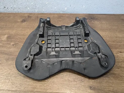 2015-2024 YAMAHA YZF R1 OEM FRONT DRIVER SEAT SADDLE Y2CR - 2CR-24710-01-00