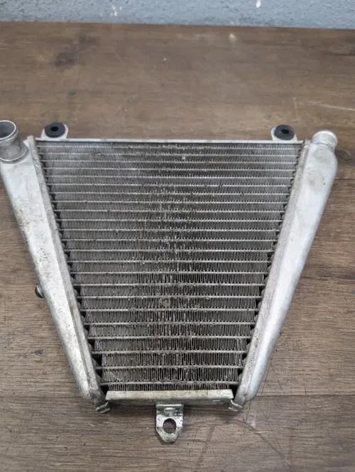 2021 DUCATI PANIGALE V2 955 OEM LOWER RADIATOR WATER COOLING - 54841211A