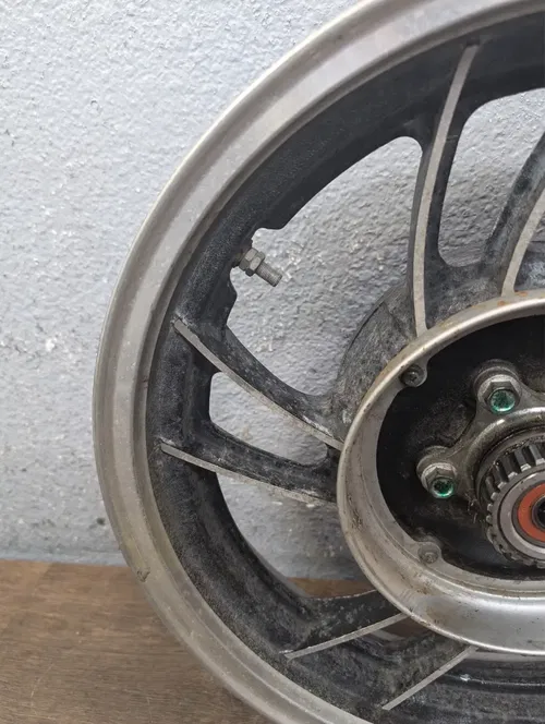 1982 YAMAHA VIRAGO 750 XV750 OEM REAR WHEEL RIM - 4H7-25338-29-98