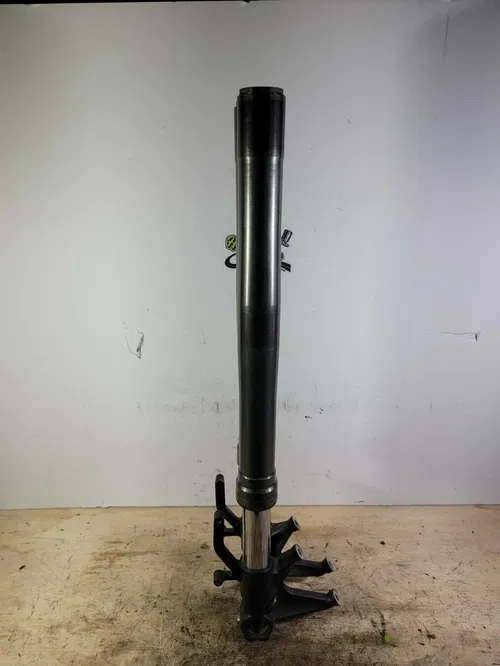 09-12 KAWASAKI ZX6R FRONT FORKS STRAIGHT 17K MILES Left Side Barely Bent