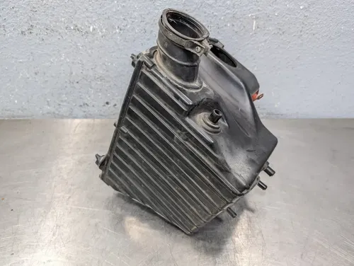 1978-1979 HONDA CX500 OEM AIRBOX AIR INTAKE FILTER BOX - 17205-415-000
