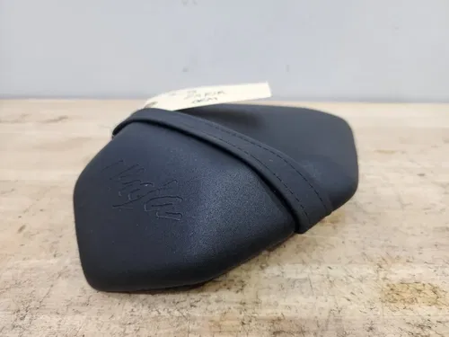16-23 KAWASAKI NINJA ZX10R OEM REAR BACK PASSENGER SEAT PILLION - 53066-0506-12Y