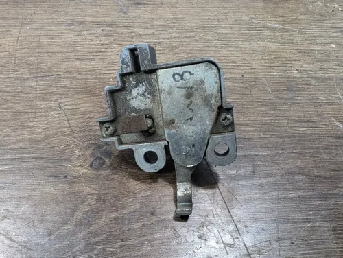 1981-1983 YAMAHA VIRAGO XV750 IGNITION SWITCH STEERING LOCK AND HELMET LOCK