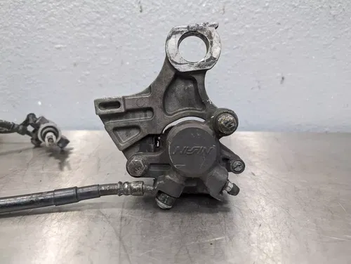 03-04 Yamaha YZF R6 06-09 R6S OEM Rear Brake Master Cylinder Caliper Bracket
