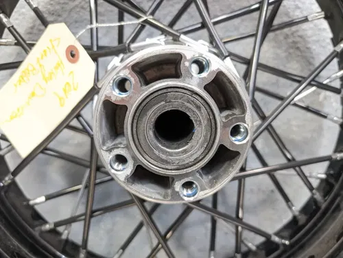 07-24 Harley Davidson Softail FXBB 1YJJ Street Bob Rear Wheel Black Spoke 16x3