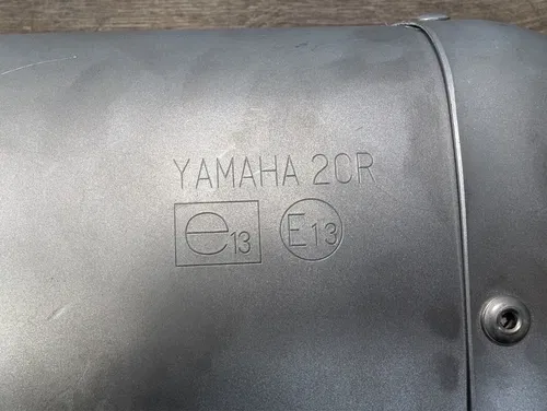 2015-2018 Yamaha YZF R1 OEM Muffler Exhaust Pipe Silencer - 2CR-14750-00-00