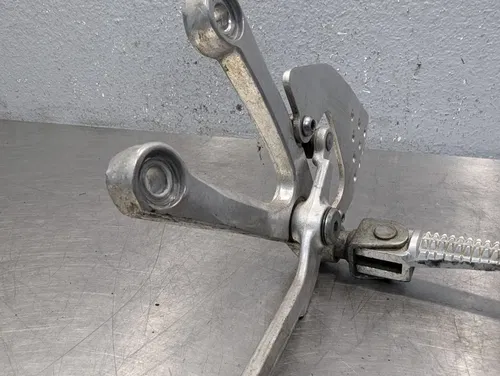 01-02 Yamaha YZF R6 LEFT REARSET REAR SET FOOT PEG W SHIFTER - 5EB-27442-00-00