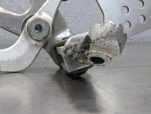 01-02 Yamaha YZF R6 LEFT REARSET REAR SET FOOT PEG W SHIFTER - 5EB-27442-00-00