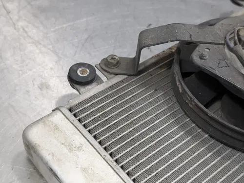 2008-2012 KAWASAKI NINJA 250R OEM ENGINE RADIATOR MOTOR COOLER COOLING ASSEMBLY