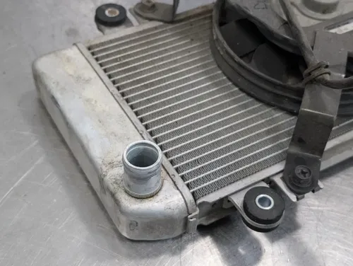 2008-2012 KAWASAKI NINJA 250R OEM ENGINE RADIATOR MOTOR COOLER COOLING ASSEMBLY
