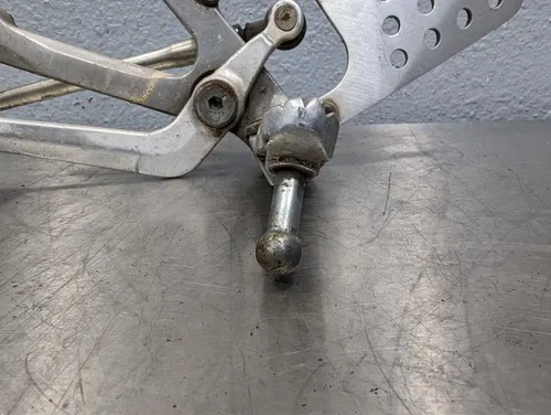99-02 Yamaha YZF R6 LEFT REARSET REAR SET FOOT PEG W SHIFTER - 5EB-27442-00-00