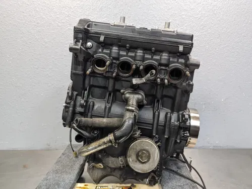 2006-2007 YAMAHA YZF R6 OEM Engine Motor Crankcase Cylinder Head Assembly Runner