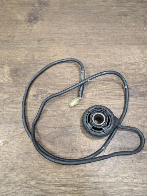 2006 SUZUKI SV650 OEM SPEED DRIVE GEAR HUB WITH CABLE - 34990-17G20