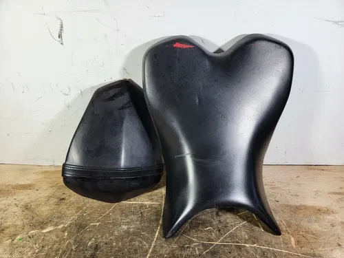 2009 – 2014 YAMAHA R1 SEAT PAIR PAD PILLION DRIVER OEM