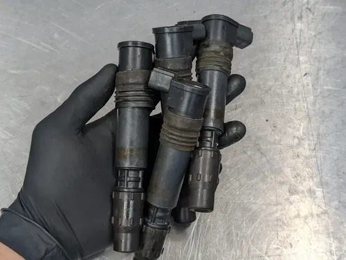 2003-2004 HONDA CBR600RR OEM IGNITION COILS COIL SPARK PLUG CAPS - 30700-MEE-641