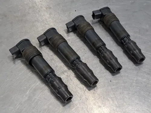 2003-2004 HONDA CBR600RR OEM IGNITION COILS COIL SPARK PLUG CAPS - 30700-MEE-641
