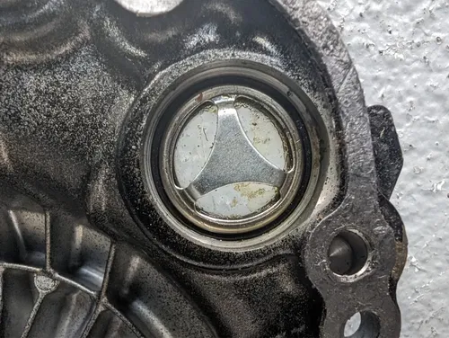 2007-2008 KAWASAKI NINJA ZX6R RIGHT CLUTCH SIDE ENGINE MOTOR COVER