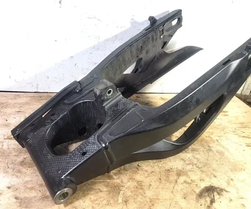 2020 SUZUKI GSXR 1000 RR R SWING ARM REAR ARM FRAME