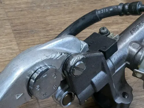 07-12 HONDA CBR 600RR OEM Clutch Master Cylinder Reservoir Lever