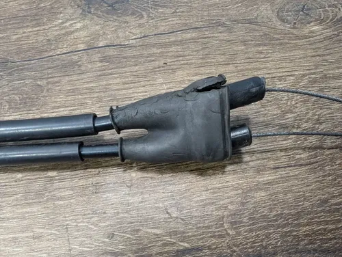 2009 KTM 450 XC-W OEM RIGHT THROTTLE GRIP W/ CABLE - 78102010100