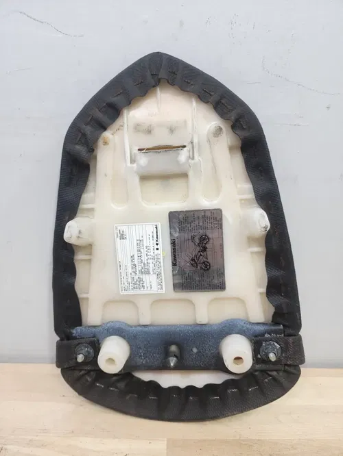 2008-2012 Kawasaki Ninja 250R EX250J Rear Back Passenger Seat - 53066-0212-12Y