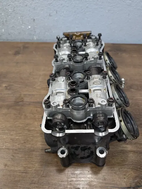 2007-2008 KAWASAKI NINJA ZX6R OEM ENGINE TOP END CYLINDER HEAD - 11008-0095