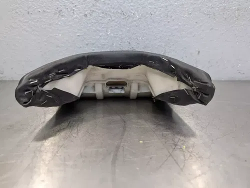 Yamaha 03-05 R6 & 06-09 R6S OEM FRONT DRIVER RIDER SEAT - 5SL-24710-00-00